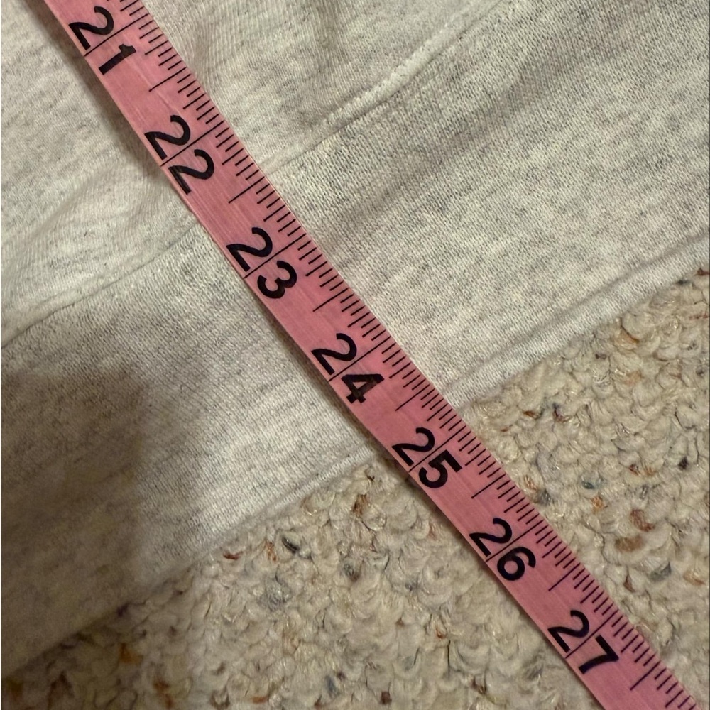 The Bar TAYLOR Varsity Crew Sweatshirt - Picture 6 of 6
